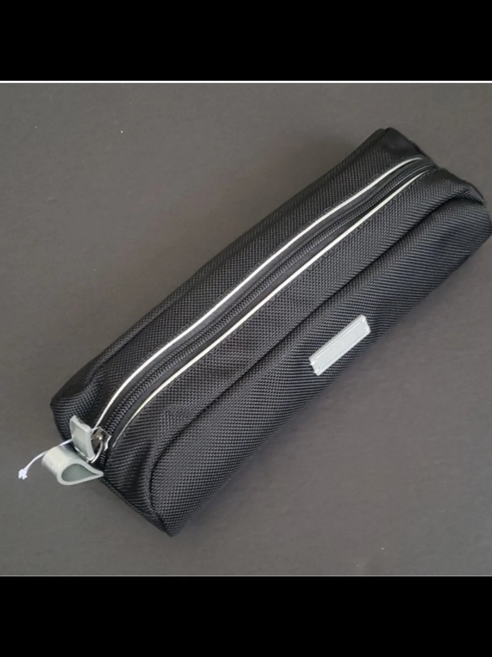 TUMI Ballistic Nylon Travel Zippered Pouch Black NWOT Toiletry Tech Organizer